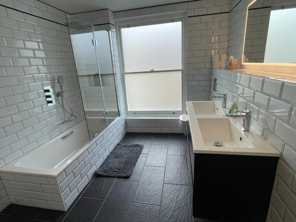Luxury Apartment In Belsize Park Londres Extérieur photo